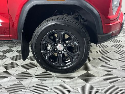 Used 2023 GMC Canyon Elevation w/ Convenience Package image 12