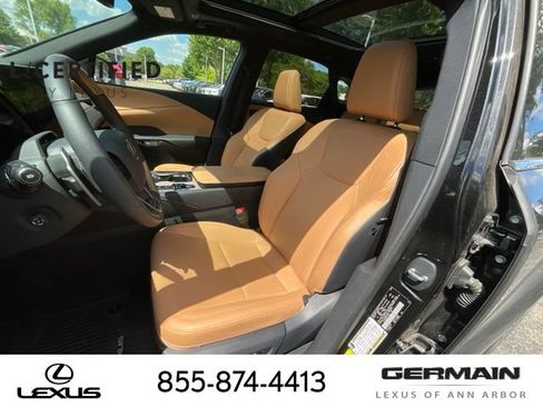 Used 2025 Lexus RX 350 Premium Plus AWD/4WD image 12