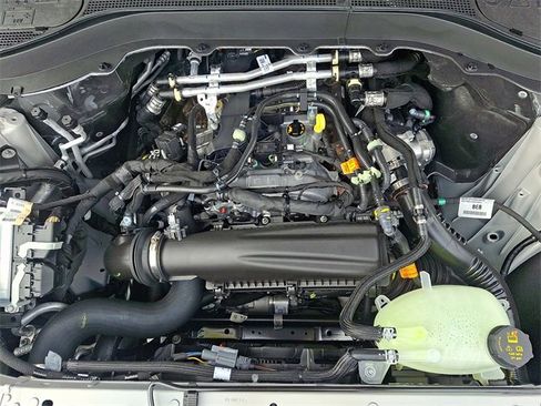 New 2026 Ford Explorer Active w/ Active Comfort Package image 20