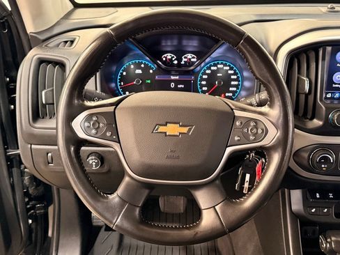 Used 2020 Chevrolet Colorado ZR2 w/ ZR2 Midnight Special Edition AWD/4WD image 18