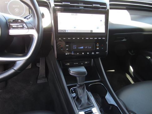 Used 2024 Hyundai Tucson SEL w/ Convenience Package FWD image 19