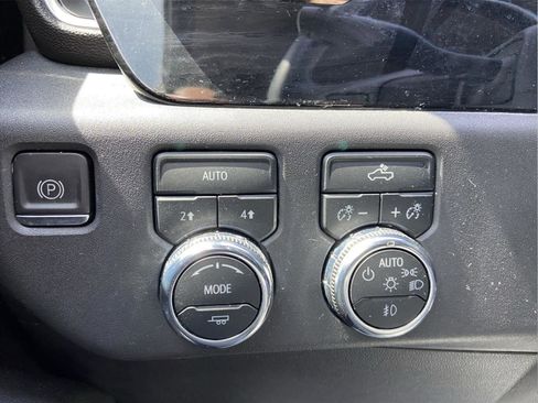 Used 2023 GMC Sierra 1500 Elevation AWD/4WD image 19