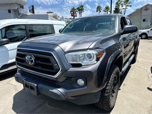 Used 2021 Toyota Tacoma SR5 RWD image 4
