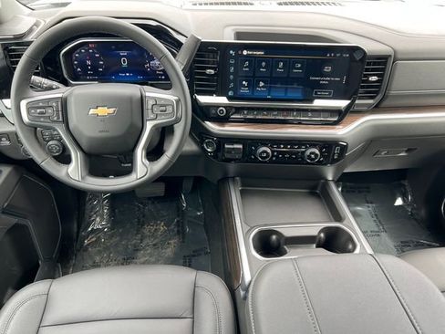 New 2026 Chevrolet Silverado 2500 LT w/ All Star Edition AWD/4WD image 3