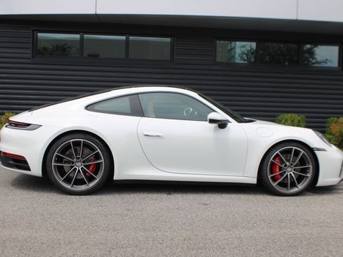 Used 2020 Porsche 911 Carrera S image 8