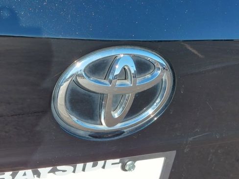 Used 2023 Toyota Highlander L image 39