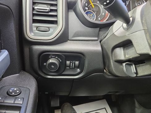 Used 2019 RAM 3500 Tradesman AWD/4WD image 21