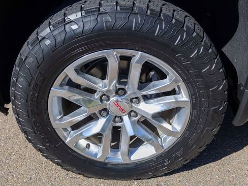 Used 2019 GMC Sierra 1500 SLT w/ SLT Premium Plus Package image 8