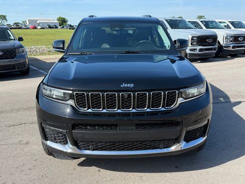 Used 2023 Jeep Grand Cherokee L Limited w/ Luxury Tech Group II AWD/4WD image 24