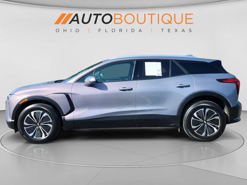 Used 2024 Chevrolet Blazer EV LT AWD/4WD image 2