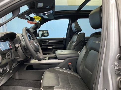 Used 2025 RAM 1500 Laramie w/ Sport Appearance Package image 9