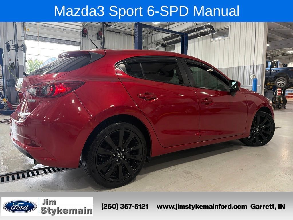 Used 2018 MAZDA MAZDA3 Sport FWD image 12