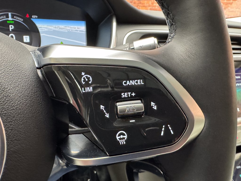 Used 2020 Jaguar I-PACE SE AWD/4WD image 18