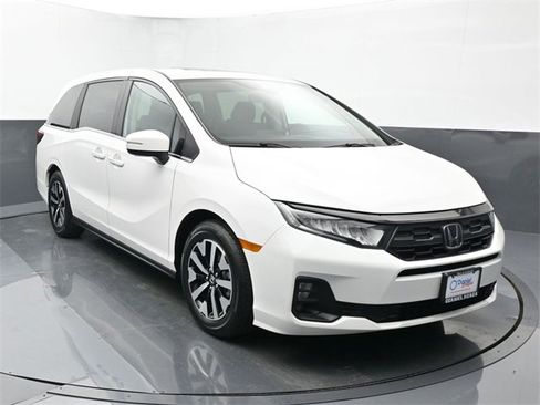Used 2025 Honda Odyssey EX-L image 7
