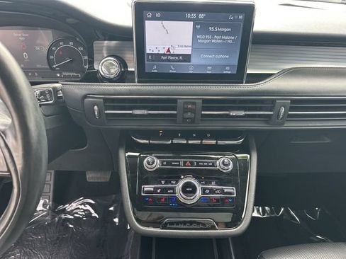 Certified 2022 Lincoln Corsair AWD w/ Premium Package image 22