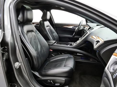 Used 2020 Lincoln MKZ Reserve w/ Elements Package FWD image 16