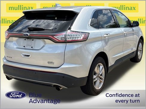 Used 2017 Ford Edge SEL w/ Equipment Group 201A FWD image 4