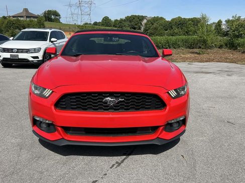Used 2015 Ford Mustang Convertible w/ Equipment Group 051A RWD image 8