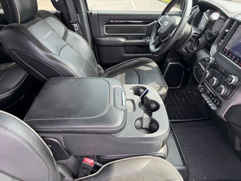 Used 2020 RAM 2500 Laramie AWD/4WD image 14