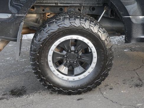 Used 2018 Ford F150 XLT image 11