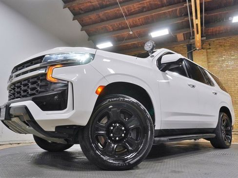Used 2022 Chevrolet Tahoe 2WD image 3