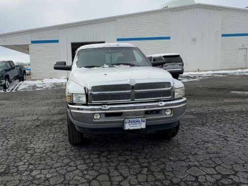 Used 2000 Dodge Ram 2500 Truck Truck Pickup Truck image 3