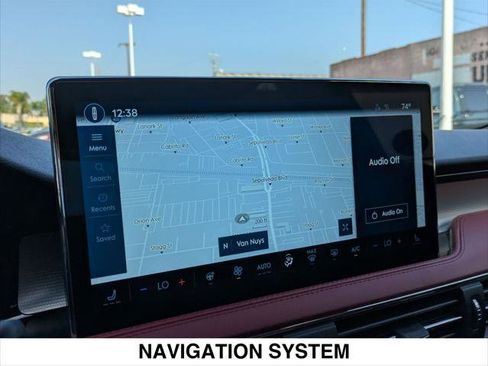 New 2025 Lincoln Corsair Reserve image 9