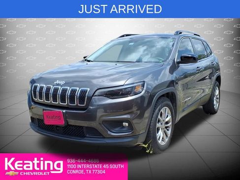 Used 2022 Jeep Cherokee Latitude Lux w/ Sun & Sound Group FWD image 1
