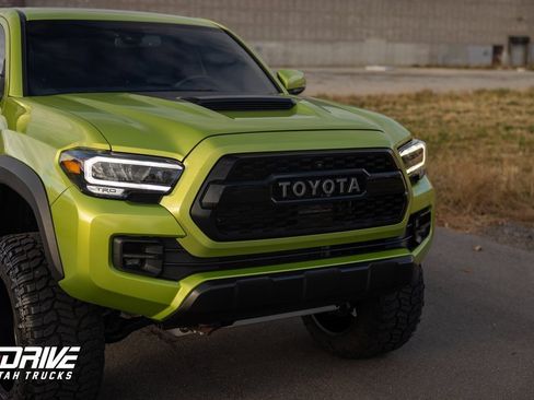 Used 2022 Toyota Tacoma TRD Pro image 3