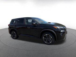 Used 2025 Nissan Rogue SV FWD video 2