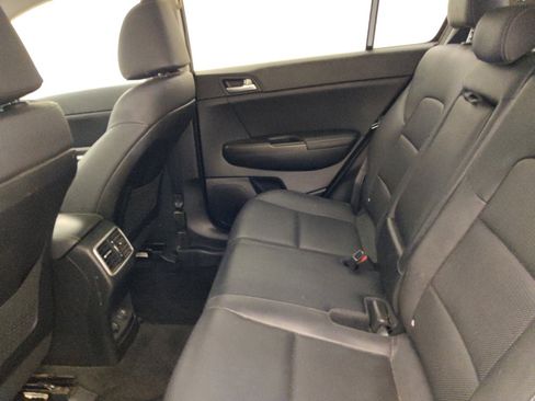 Used 2017 Kia Sportage EX w/ EX Technology Package image 18