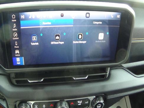 Certified 2024 Jeep Wrangler Sahara w/ Safety Group image 31