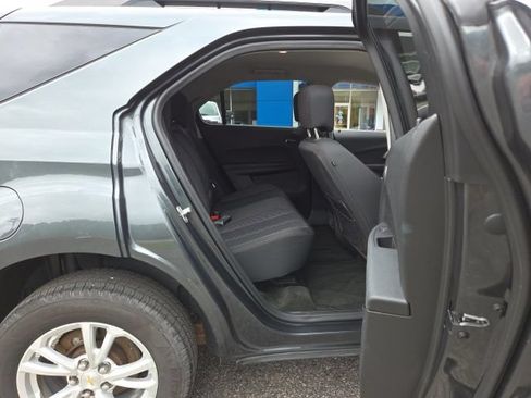 Used 2017 Chevrolet Equinox LT w/ Convenience Package FWD image 44