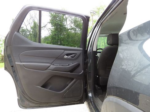 Used 2018 Chevrolet Traverse LT AWD/4WD image 20