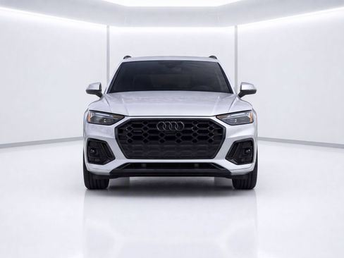 Certified 2025 Audi Q5 2.0T Premium Plus w/ Premium Plus Package AWD/4WD image 5