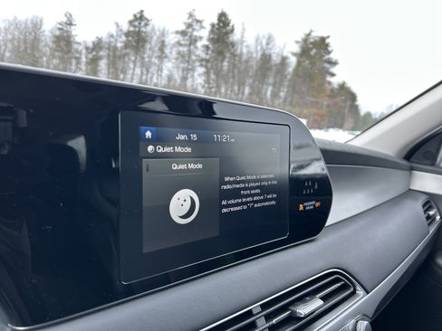 Used 2020 Hyundai Palisade SEL w/ Premium Package image 22