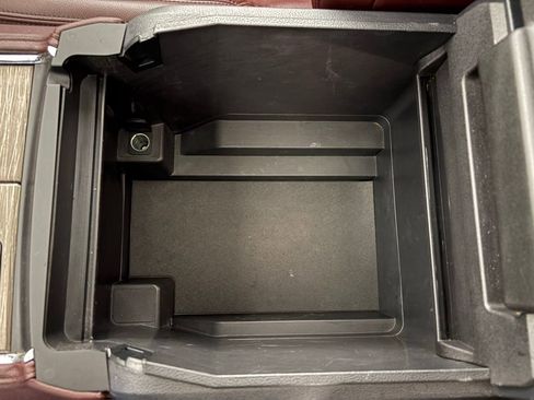 Used 2023 Ford Expedition Max Limited image 36