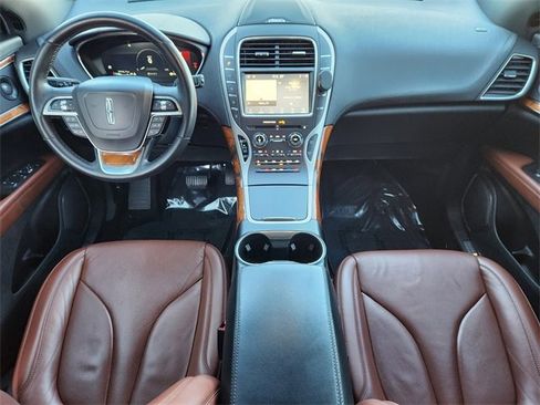 Used 2020 Lincoln Nautilus Reserve w/ Cargo Utility Package image 18