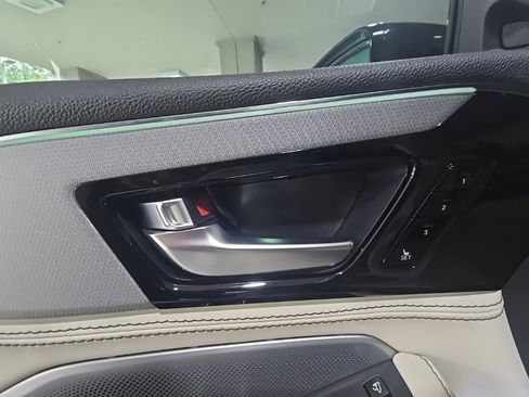 Used 2025 Acura MDX A-Spec image 15