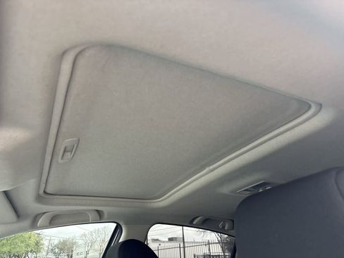 Used 2011 MAZDA MAZDA3 i Touring image 39