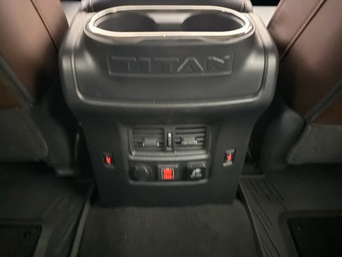 Used 2019 Nissan Titan Platinum Reserve w/ Platinum Utility Package image 21