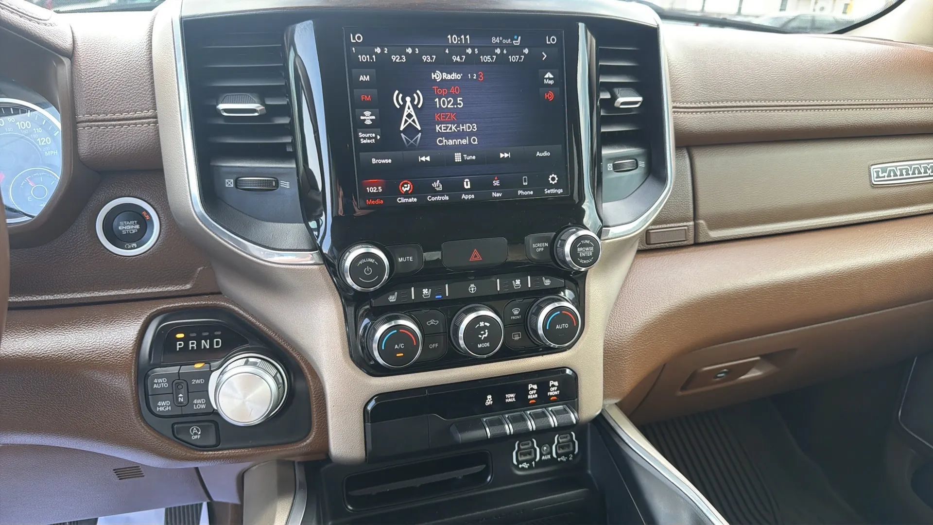 Used 2021 RAM 1500 Laramie AWD/4WD image 17