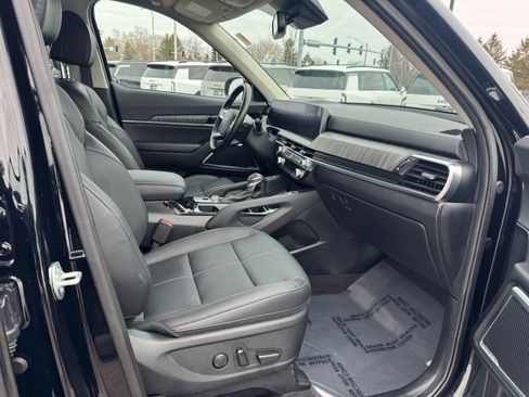 Used 2023 Kia Telluride SX image 12