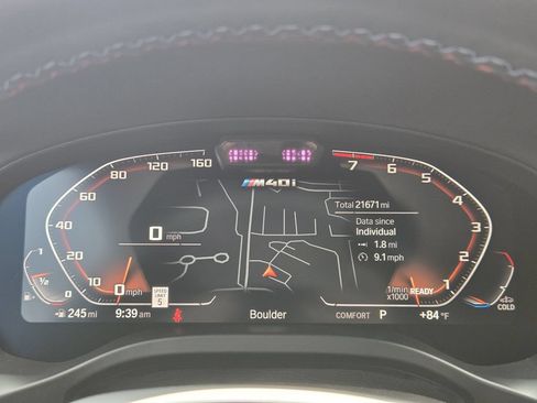 Used 2024 BMW X4 M40i AWD/4WD image 17