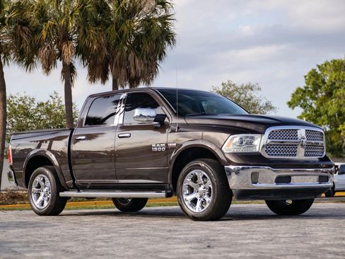 Used 2016 RAM 1500 Laramie w/ Convenience Group RWD image 2