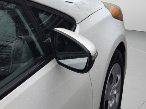 Used 2015 Kia Forte LX w/ Popular Package image 27