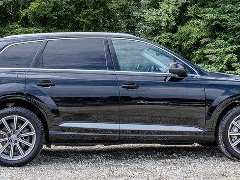 Used 2018 Audi Q7 3.0T Prestige w/ Prestige Package AWD/4WD image 6