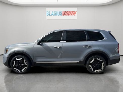 Used 2023 Kia Telluride S w/ S Sunroof Package AWD/4WD image 6