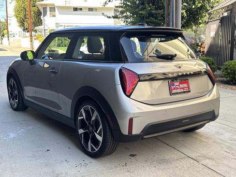 Used 2025 MINI Cooper S image 6
