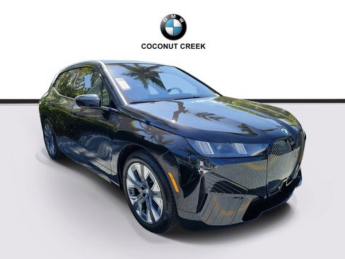 Certified 2026 BMW iX xDrive45 w/ Premium Package AWD/4WD image 1
